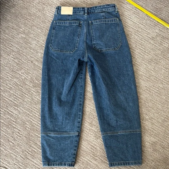 Everlane The Utility Barrel Pant in Denim - Picture 8 of 12